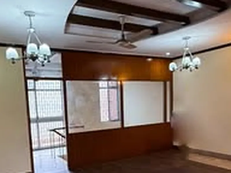 12 Marla commercial house for rent, photo from the Kamran Associates post